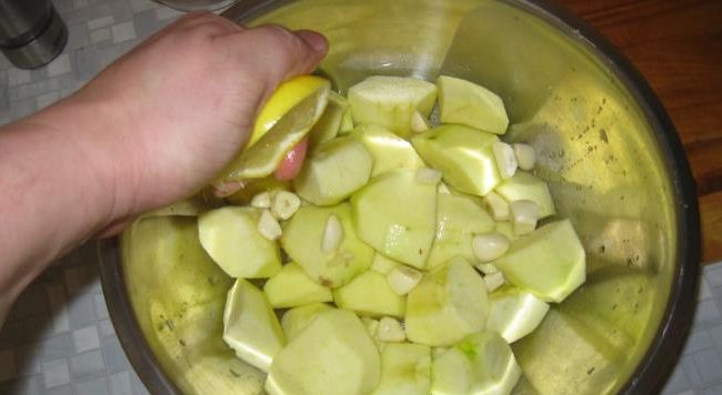 Гусь в духовке: рецепты, как приготовить вкусного гуся, сохранив мясо нежным и сочным Шаг 23.