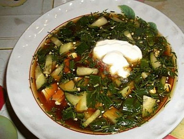 Окрошка на квасе с колбасой - 4 простых рецепта самой вкусной окрошки, шаг 22