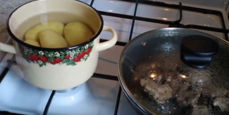 pirozhki_s_kartoshkoi_na_kefire_7.jpg