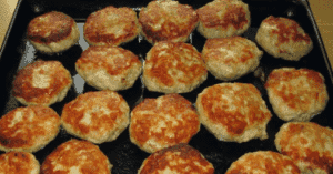 Жареные в духовке котлеты (куриные)
