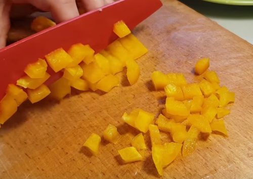 Рецепт приготовления Котлета из куриного филе с перцем и помидорами