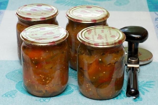 Закуска из баклажанов и помидоров