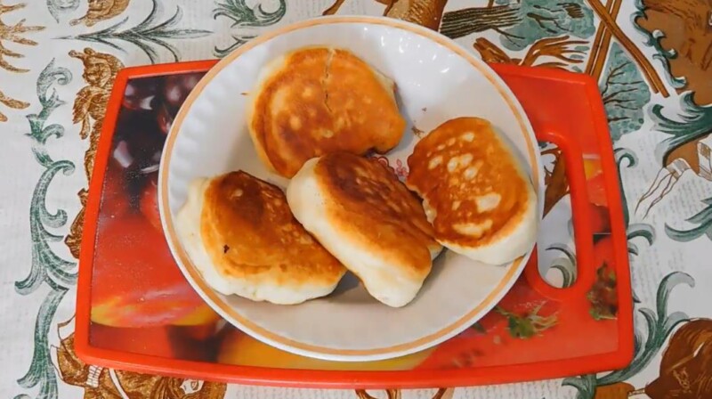 Лучшие блины на кефире без яиц, самые вкусные и пушистые (рецепт с пошаговым фото)