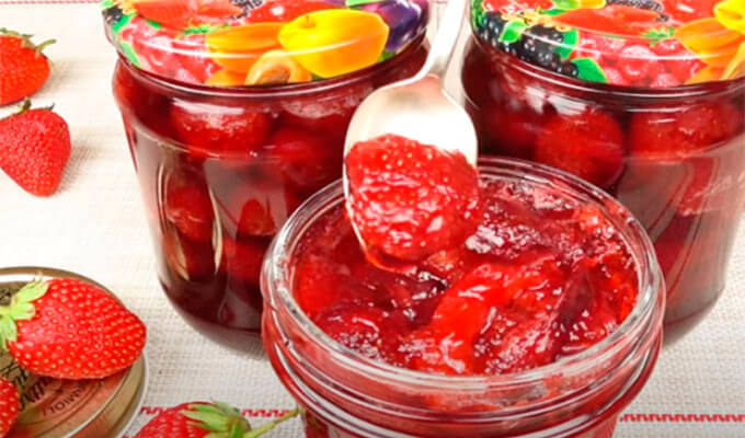 клубничное-варенье-с-апельсином