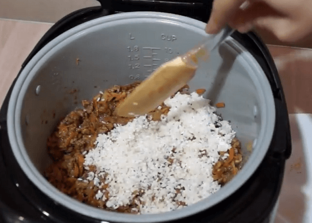 Ленивые голубцы с капустой, рисом и мясным фаршем - 7 рецептов