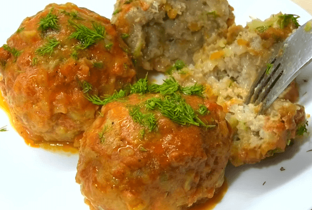 Ленивые голубцы с капустой, рисом и мясным фаршем - 7 рецептов
