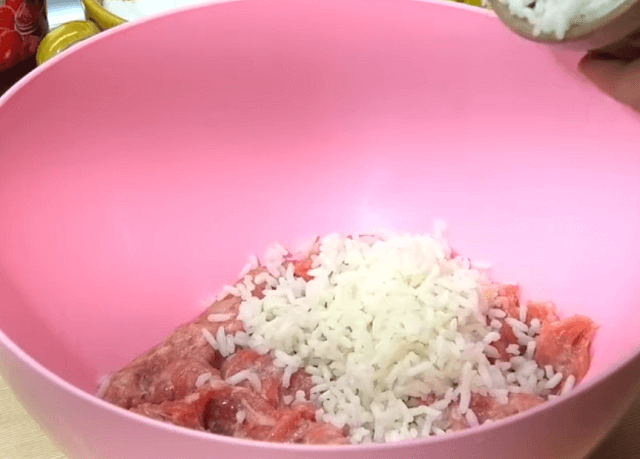 Ленивые голубцы с капустой, рисом и мясным фаршем - 7 рецептов