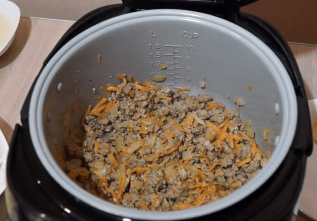 Ленивые голубцы с капустой, рисом и мясным фаршем - 7 рецептов