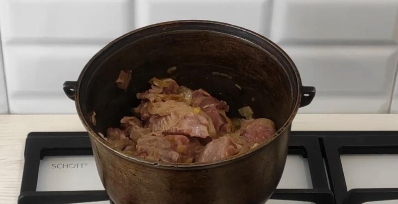 добавить мясо