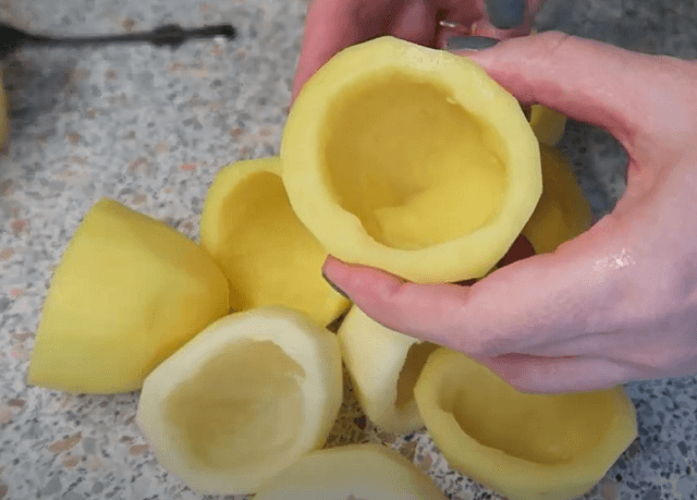Картофель, запеченный в духовке - 10 самых вкусных и простых рецептов