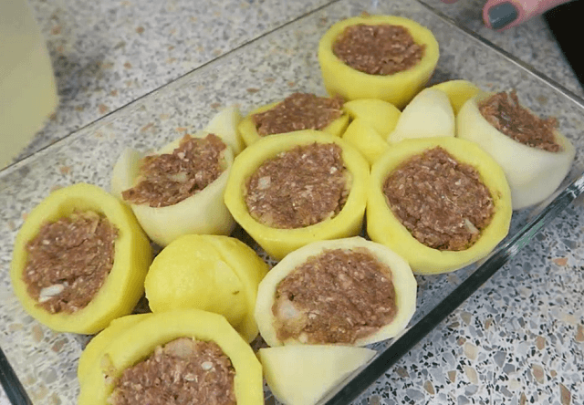 Картофель, запеченный в духовке - 10 самых вкусных и простых рецептов