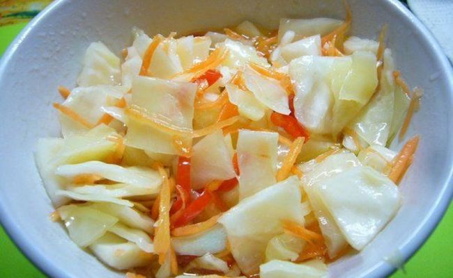 Хрустящая быстрая маринованная капуста за 24 часа