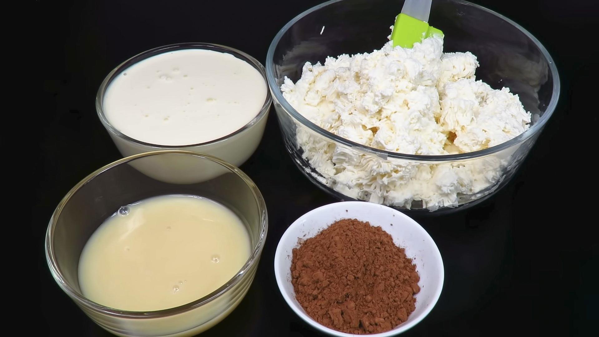 Рецепт - Вкусный торт из сливочного сыра со сгущенным кремом - Шаг 1