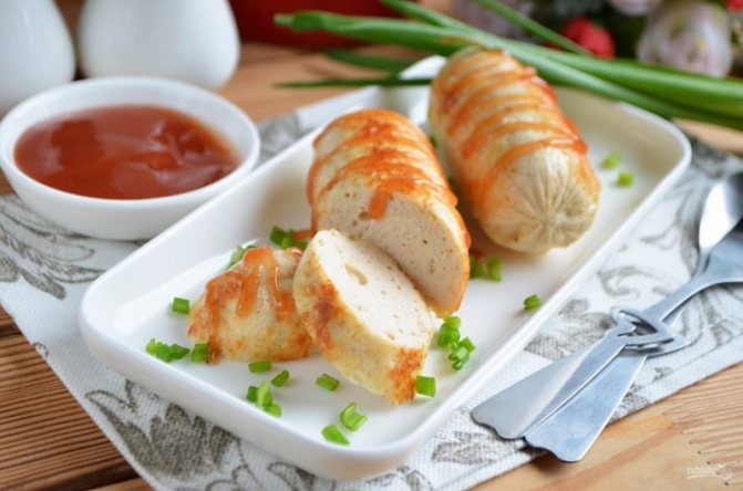Как приготовить куриные колбаски: рецепт для начинающих