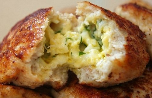 Куриные котлеты с сыром